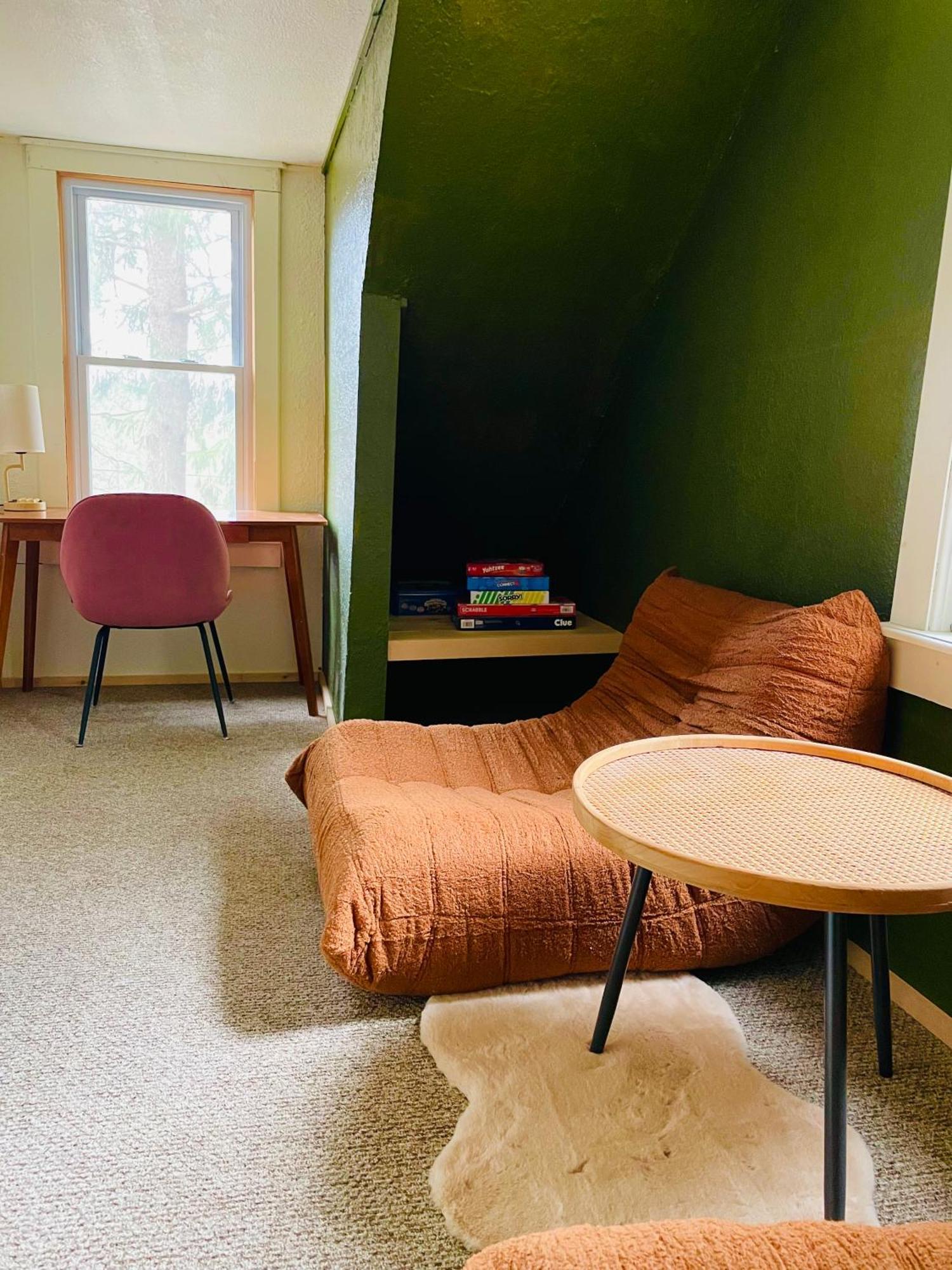 Cozy Cottage With Jacuzzi And Fire Pit And Reading Nook! Livingston Manor Esterno foto